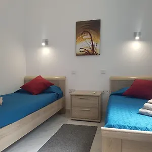ac1-prime-location-3-bedroom-apt-in-stjulians.hotelssaintjulians.com/